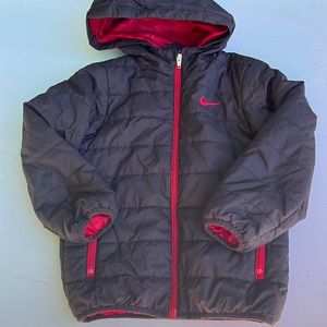Nike puffer jacket boys 7